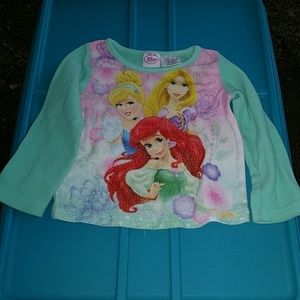 Disney size 3T pajama top